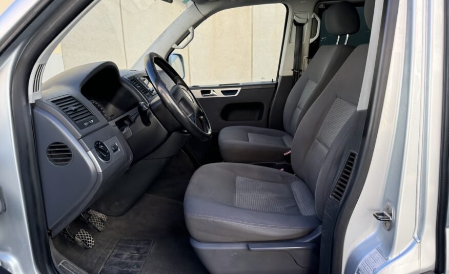 VOLKSWAGEN MULTIVAN 2.5TDI