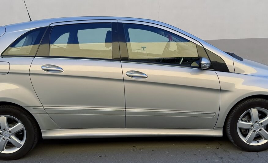 MERCEDES-BENZ B200 CDI AVANTGARDE