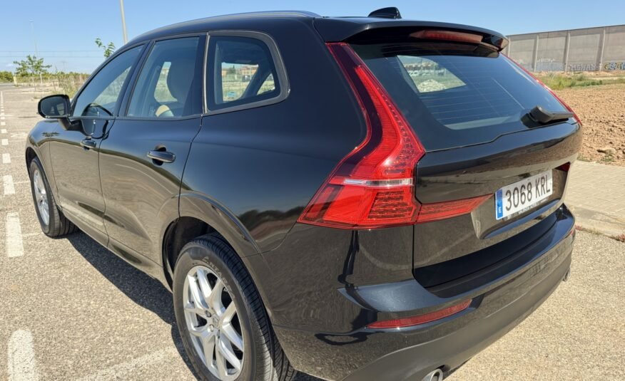 VOLVO XC60 2.0D MOMENTUM