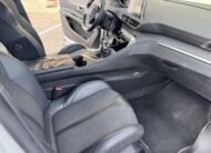 PEUGEOT 5008 GTLINE
