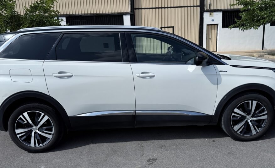 PEUGEOT 5008 GTLINE