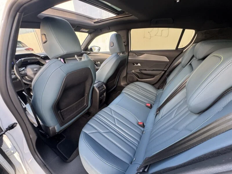 PEUGEOT 308 GT PACK HYBRID 225 EAT8