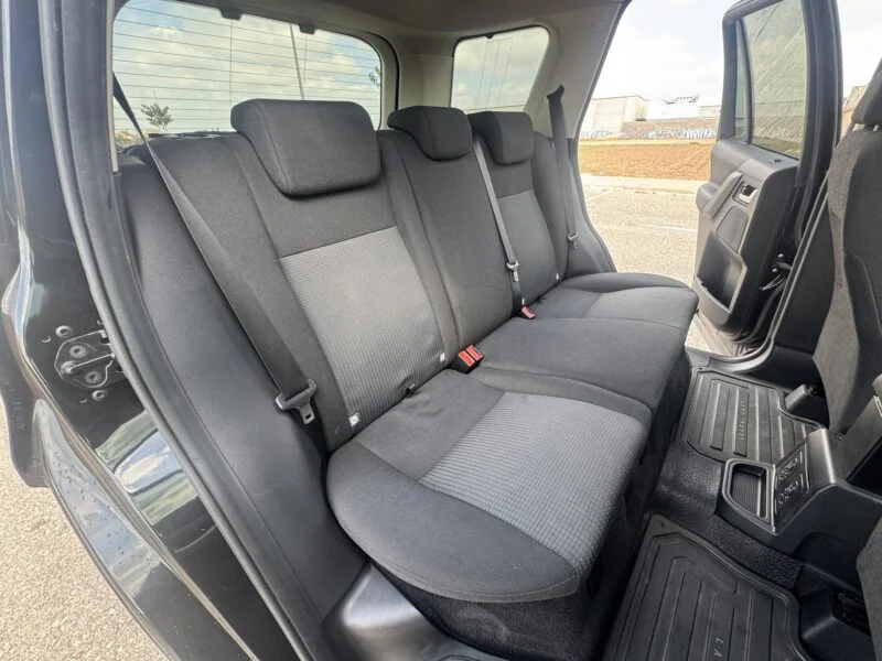 LAND-ROVER FREELANDER 2.2TD4 XS E