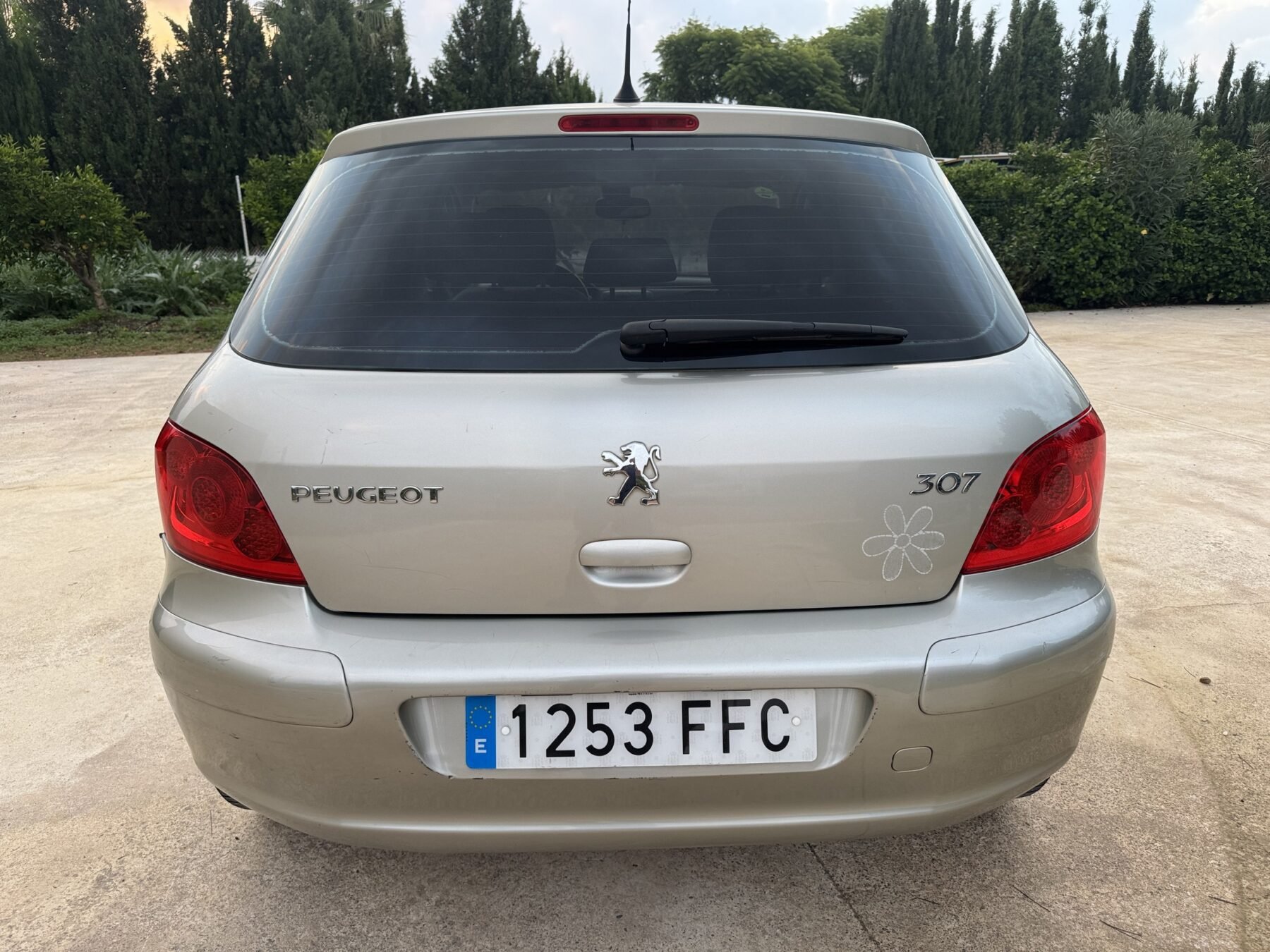 PEUGEOT 307 1.6 XT AUTOMATICO 
