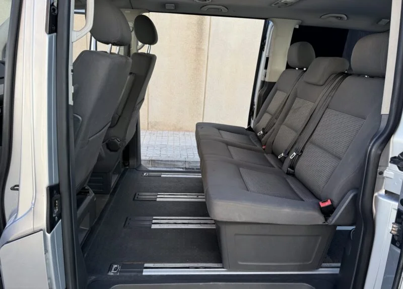 VOLKSWAGEN MULTIVAN 2.5TDI