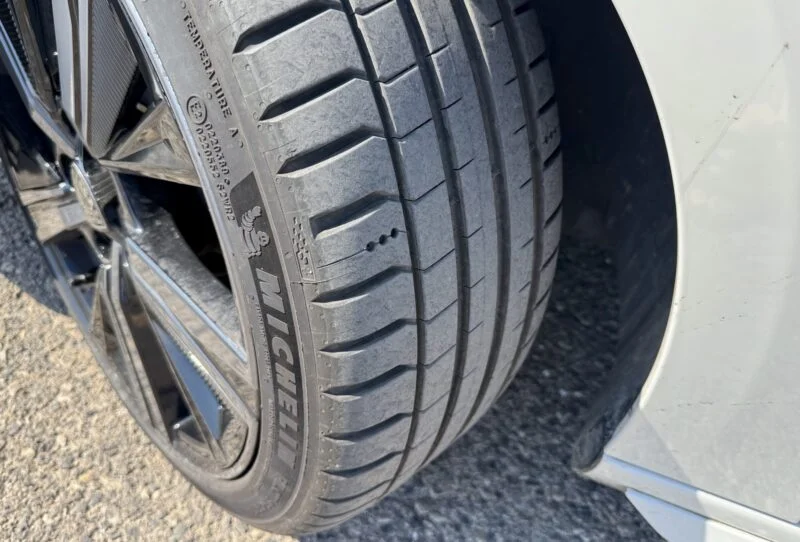 PEUGEOT 308 GT PACK HYBRID 225 EAT8