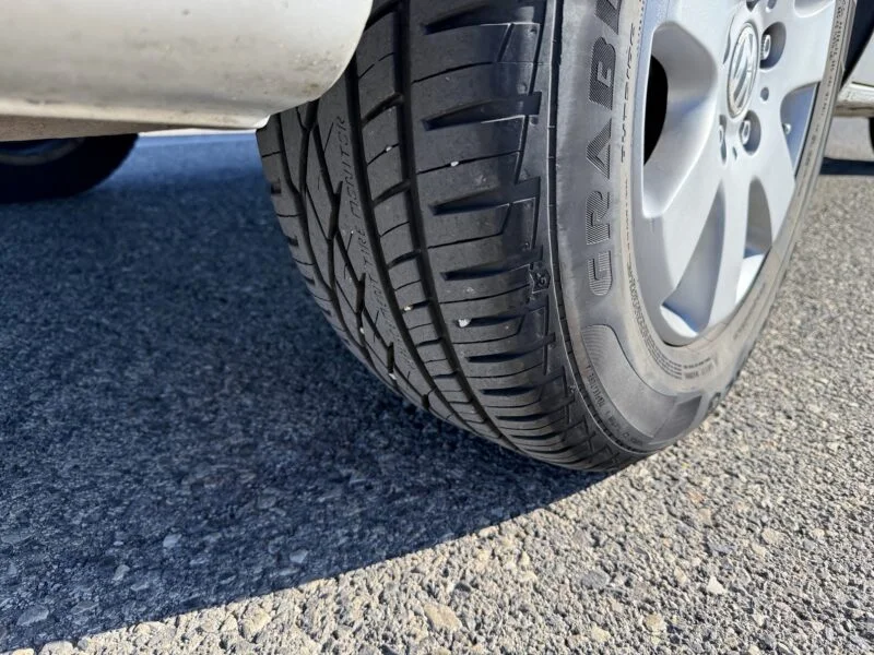 VOLKSWAGEN MULTIVAN 2.5TDI