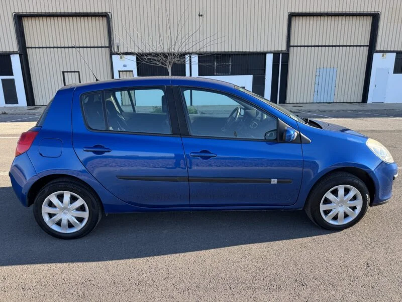 RENAULT CLIO 1.5DCI 5 PUERTAS