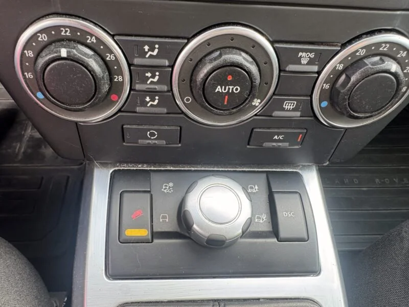 LAND-ROVER FREELANDER 2.2TD4 XS E