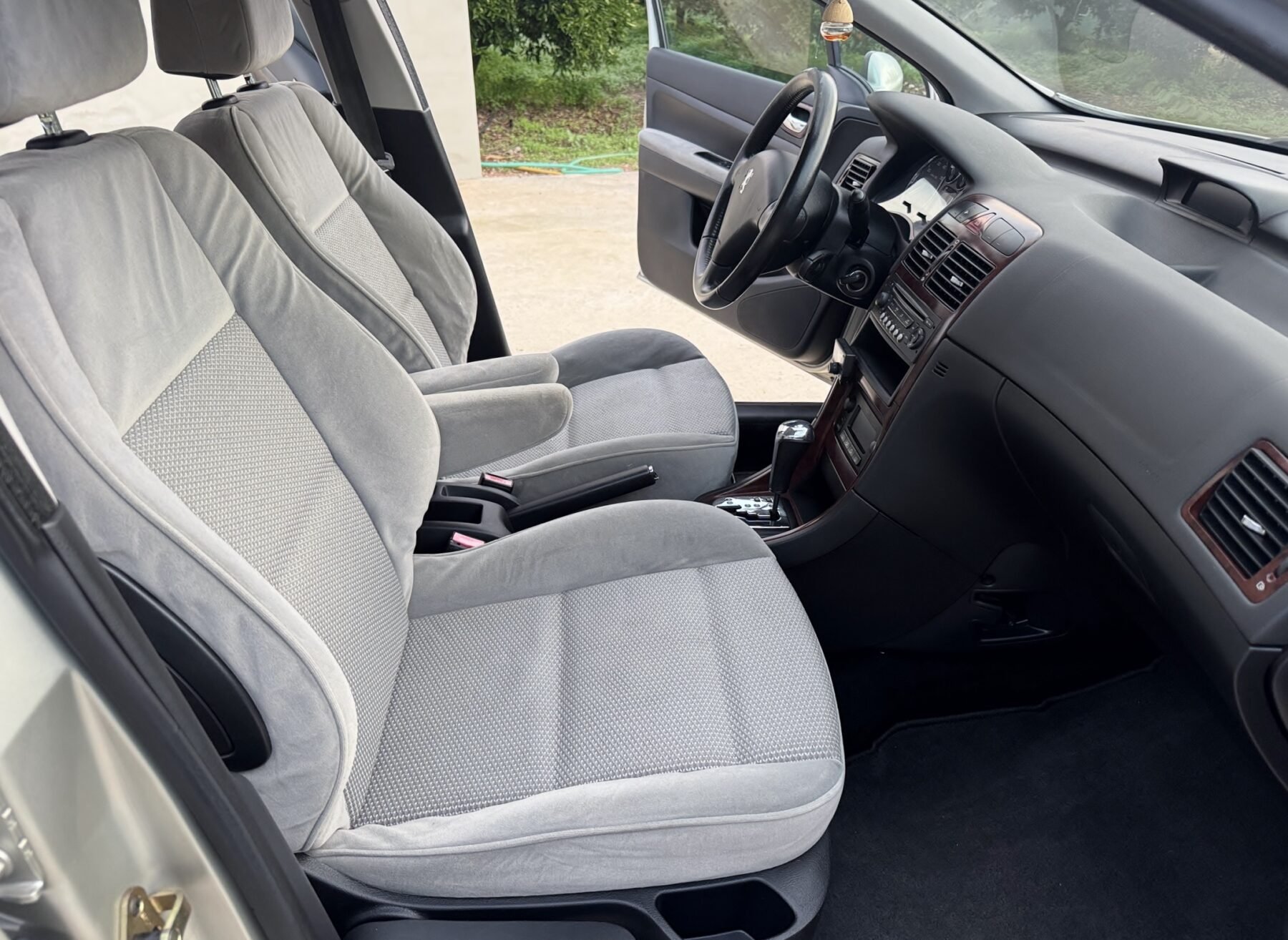 PEUGEOT 307 1.6 XT AUTOMATICO 