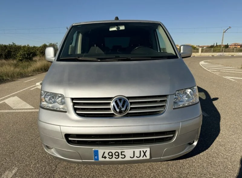 VOLKSWAGEN MULTIVAN 2.5TDI