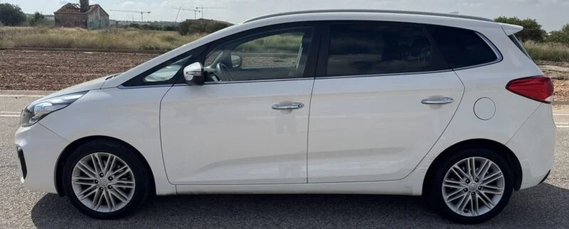 KIA CARENS 1.7