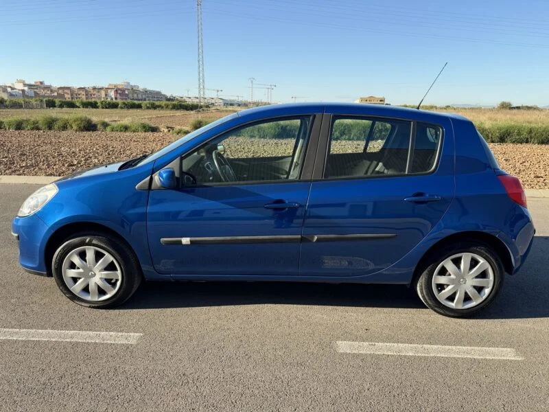 RENAULT CLIO 1.5DCI 5 PUERTAS