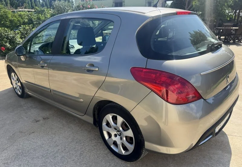 PEUGEOT 308 1.6HDI