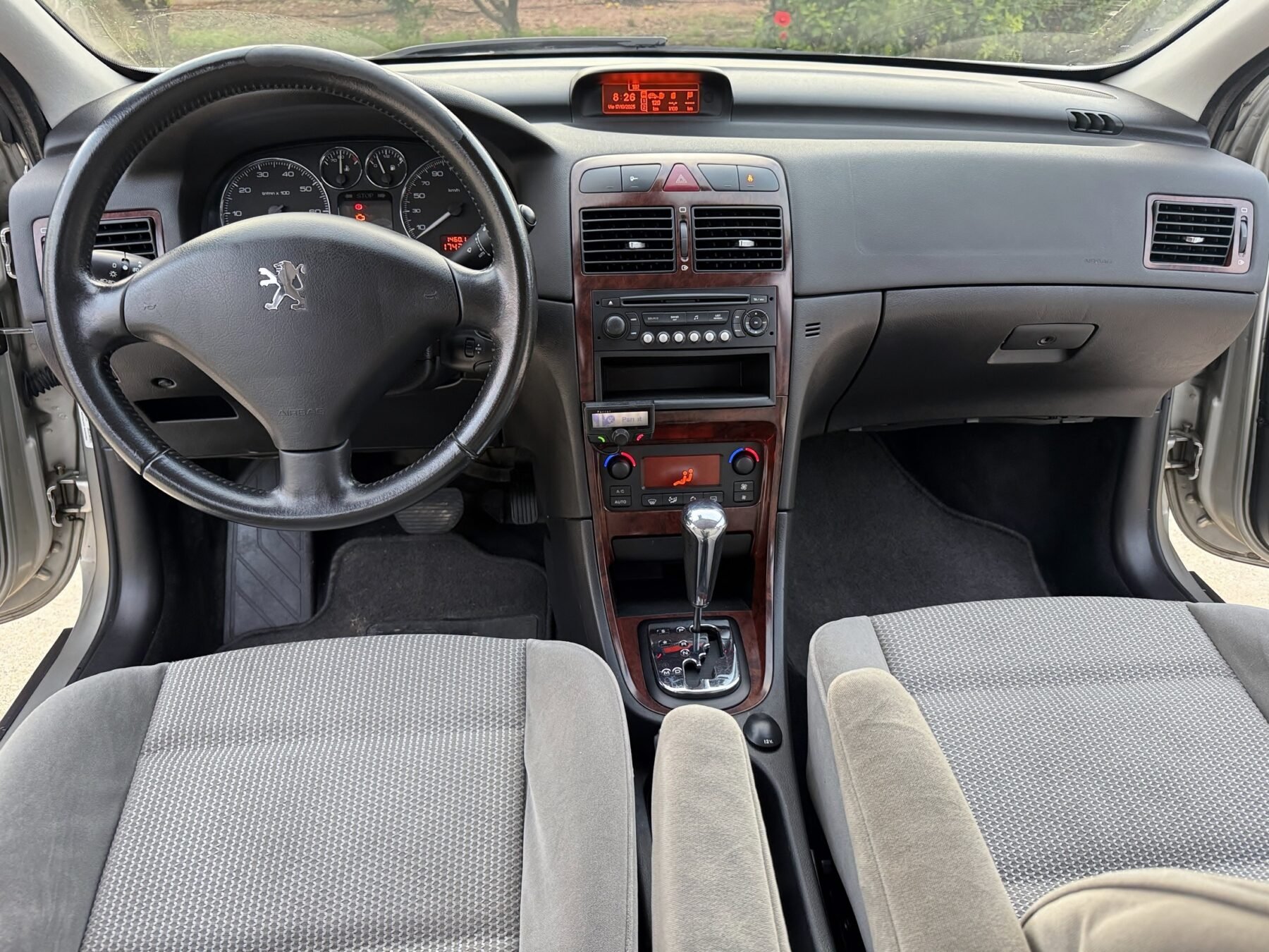 PEUGEOT 307 1.6 XT AUTOMATICO 