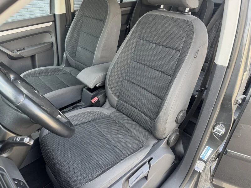 VOLKSWAGEN TOURAN 1.6 TDI 105CV EDITION 5P.