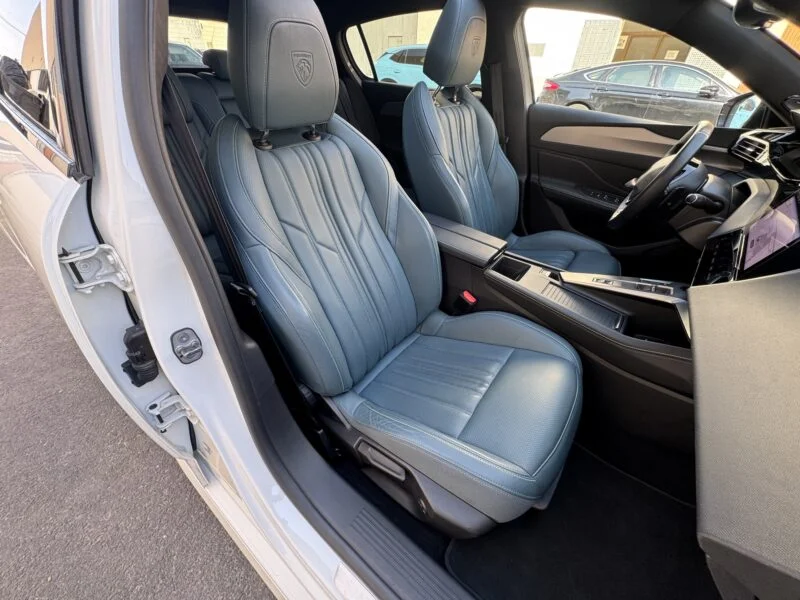 PEUGEOT 308 GT PACK HYBRID 225 EAT8