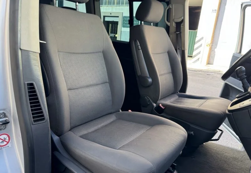 VOLKSWAGEN MULTIVAN 2.5TDI