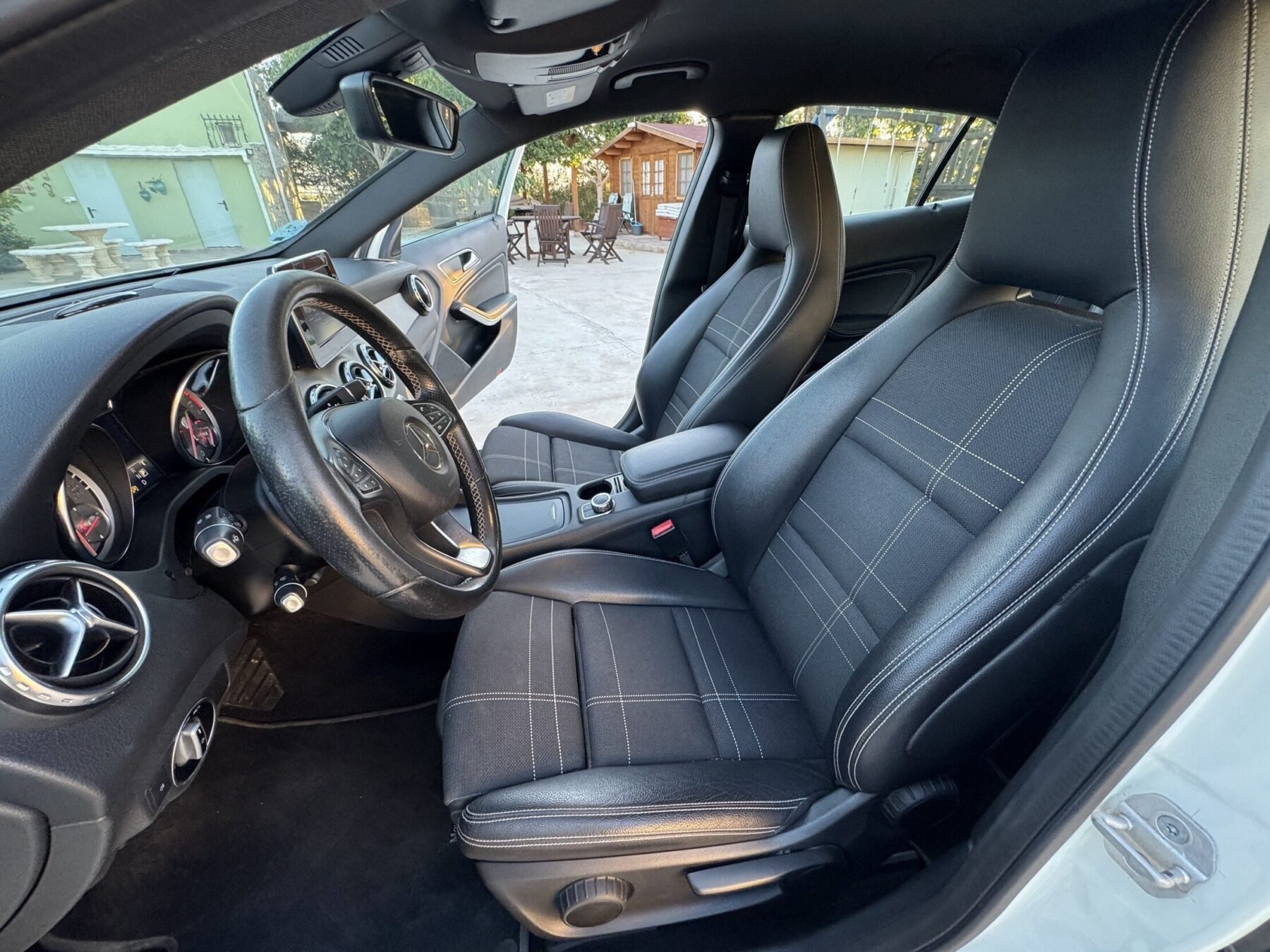 MERCEDES-BENZ GLA 200 CDI AUTOMATICO 