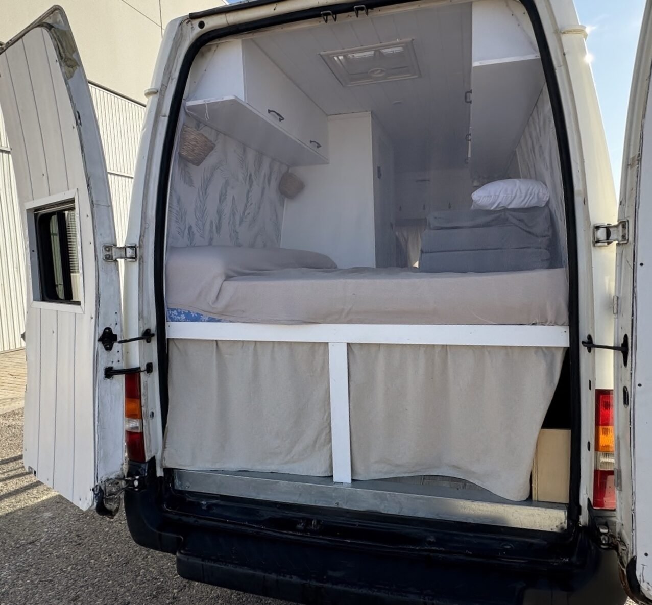 FORD AUTOCARAVANA TRANSIT CAMPERIZADA 