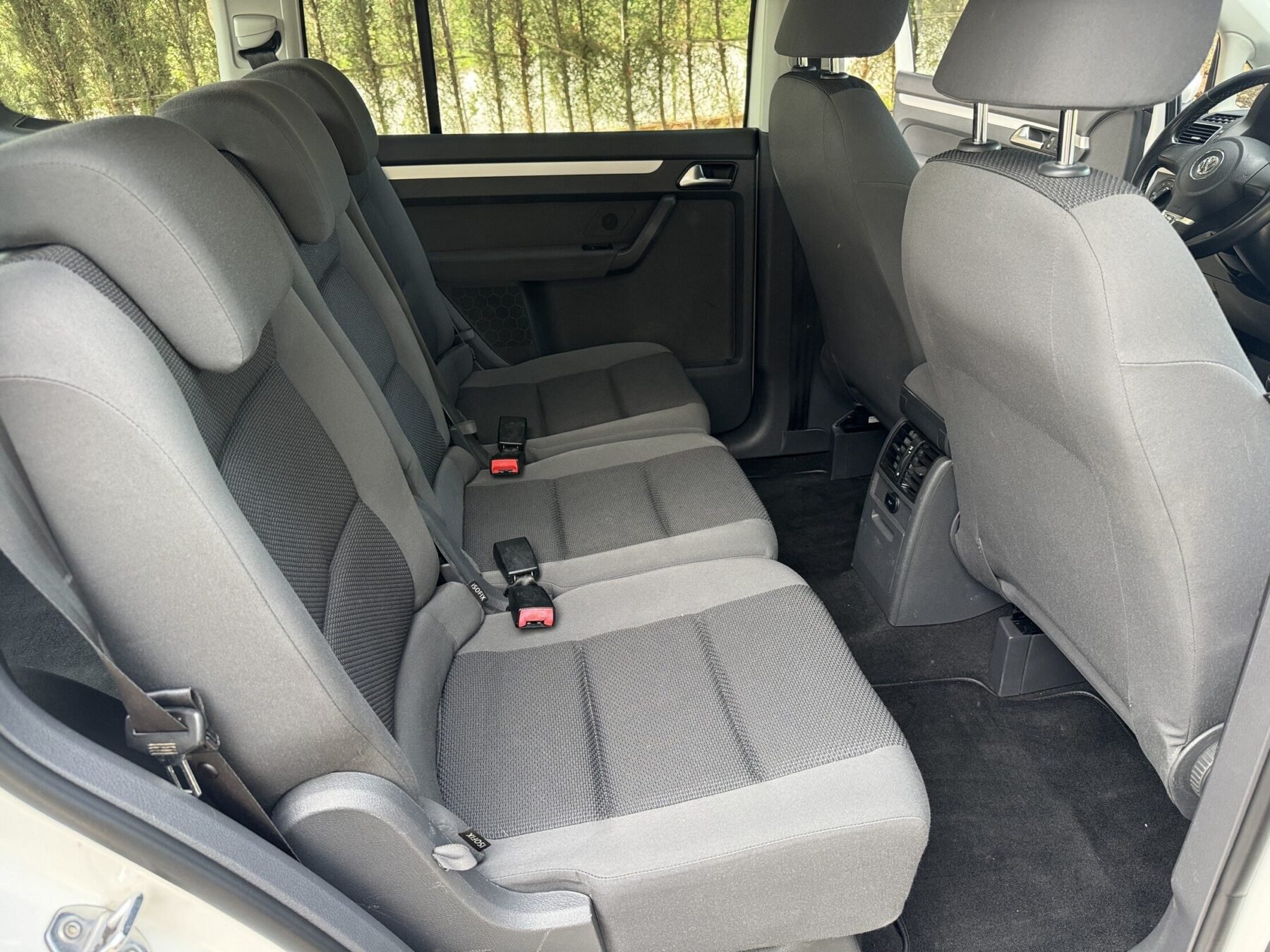 VOLKSWAGEN TOURAN 1.6 TDI 