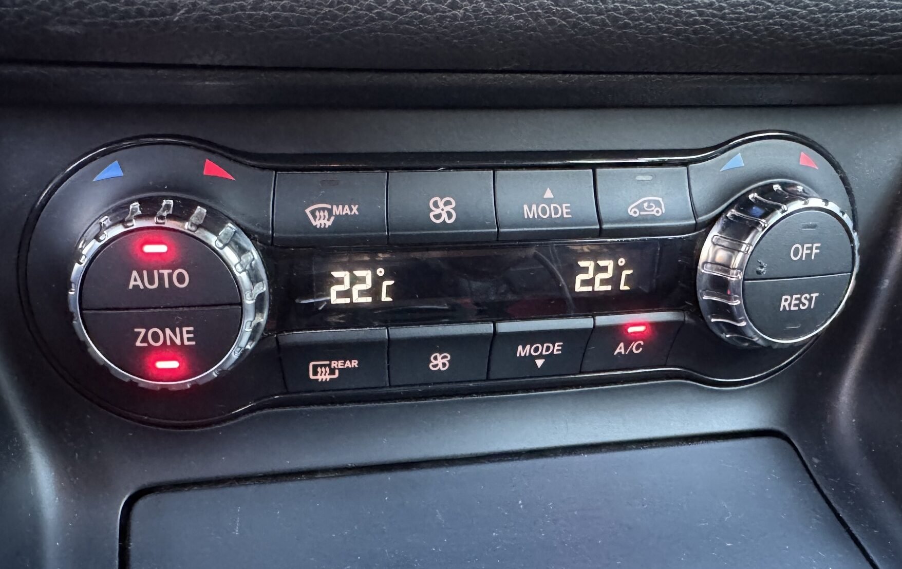 MERCEDES-BENZ GLA 200 CDI AUTOMATICO 