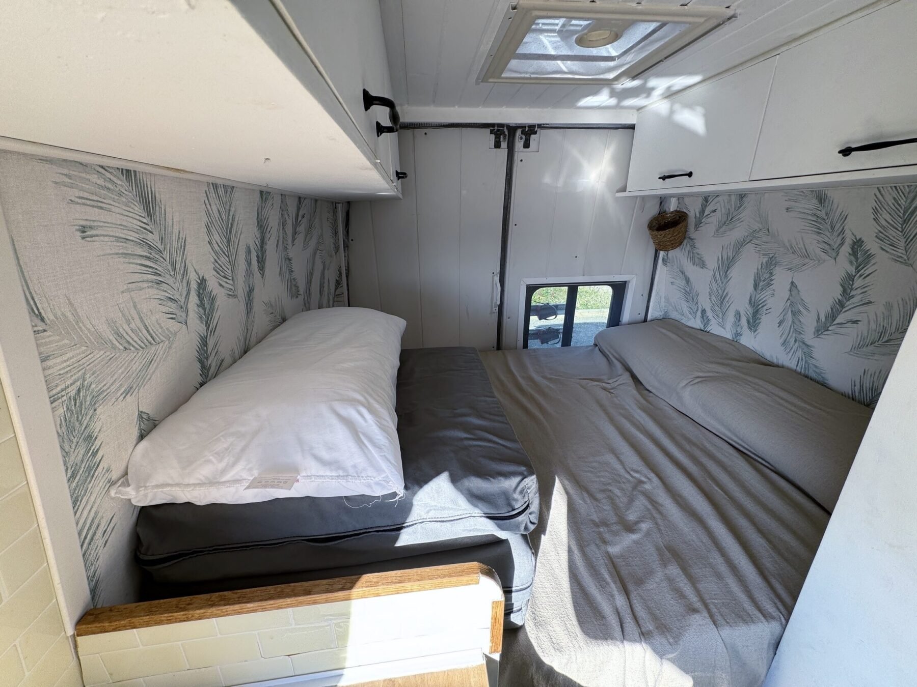 FORD AUTOCARAVANA TRANSIT CAMPERIZADA 