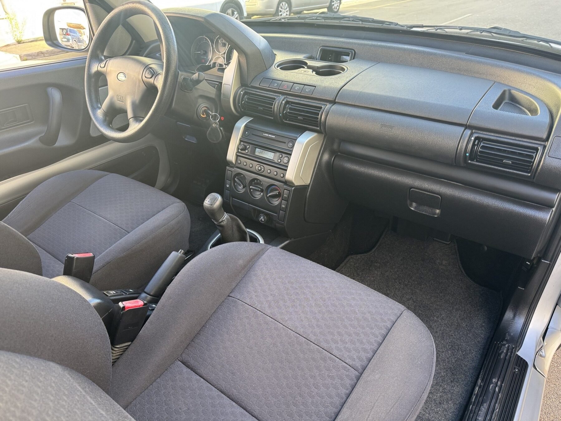 LAND-ROVER FREELANDER TD4  S 