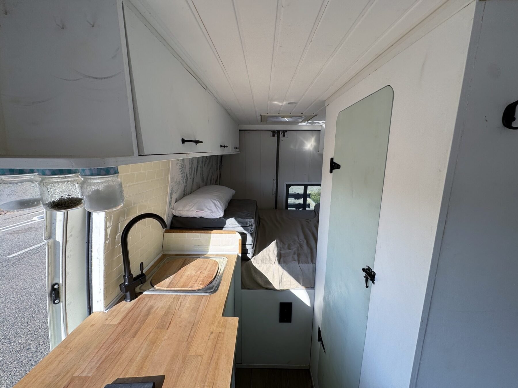 FORD AUTOCARAVANA TRANSIT CAMPERIZADA 