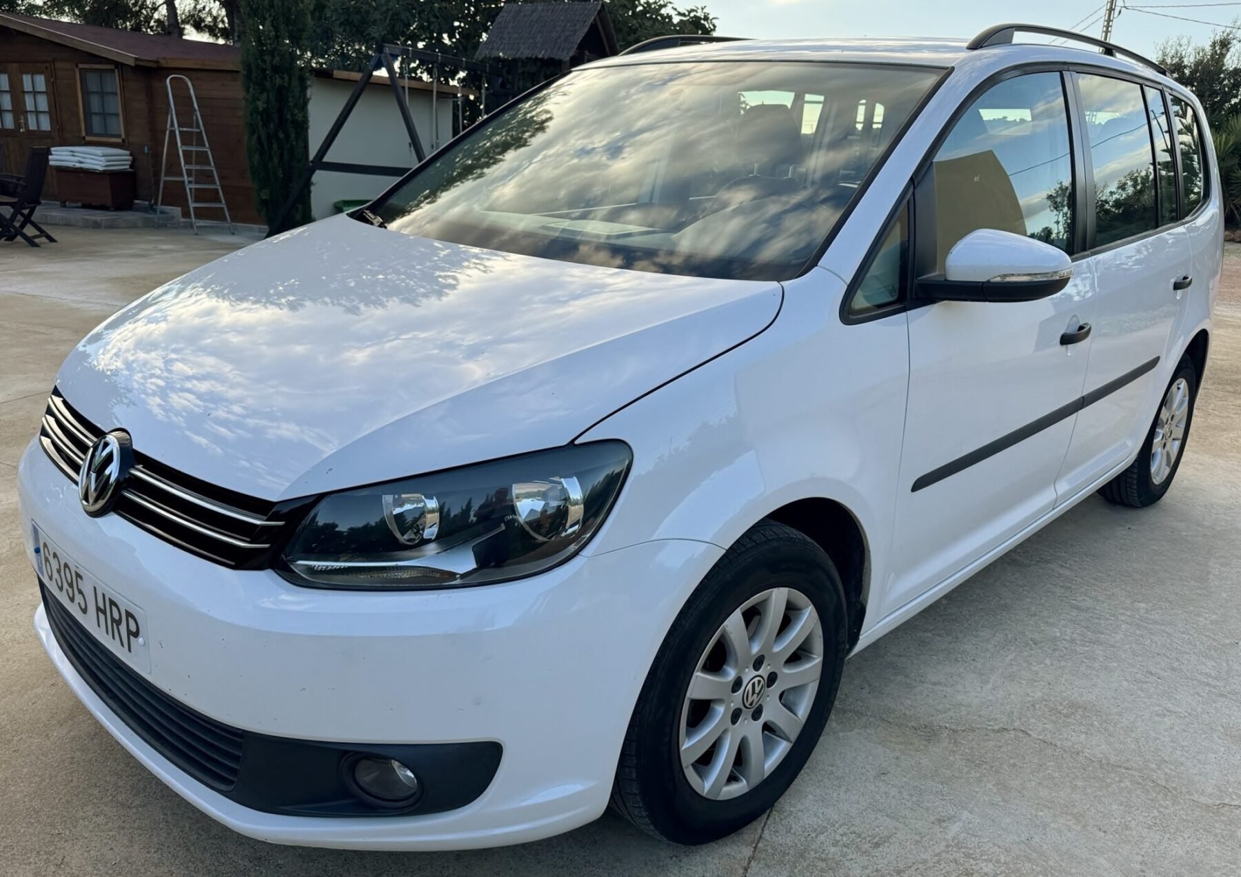 VOLKSWAGEN TOURAN 1.6 TDI 