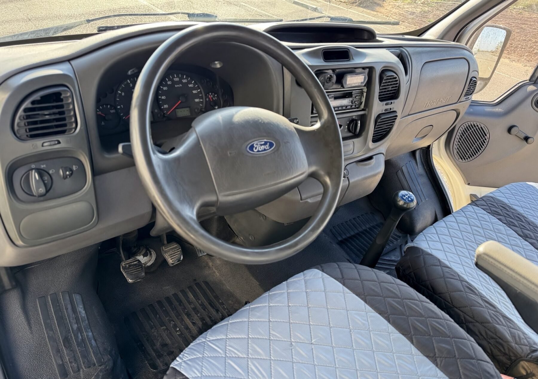 FORD AUTOCARAVANA TRANSIT CAMPERIZADA 