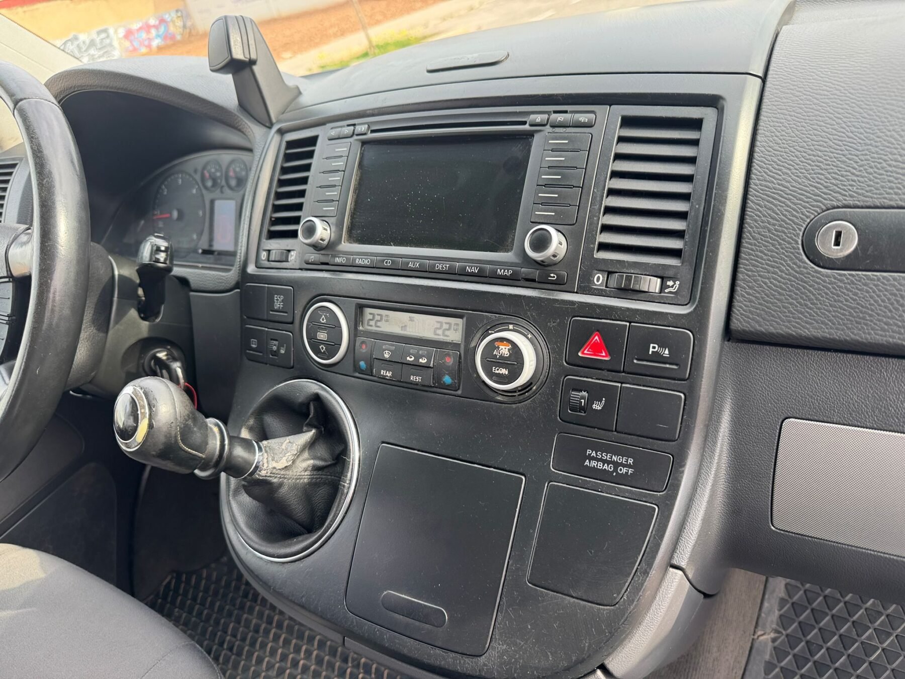 VOLKSWAGEN MULTIVAN 2.5 TDI 4 MOTION 