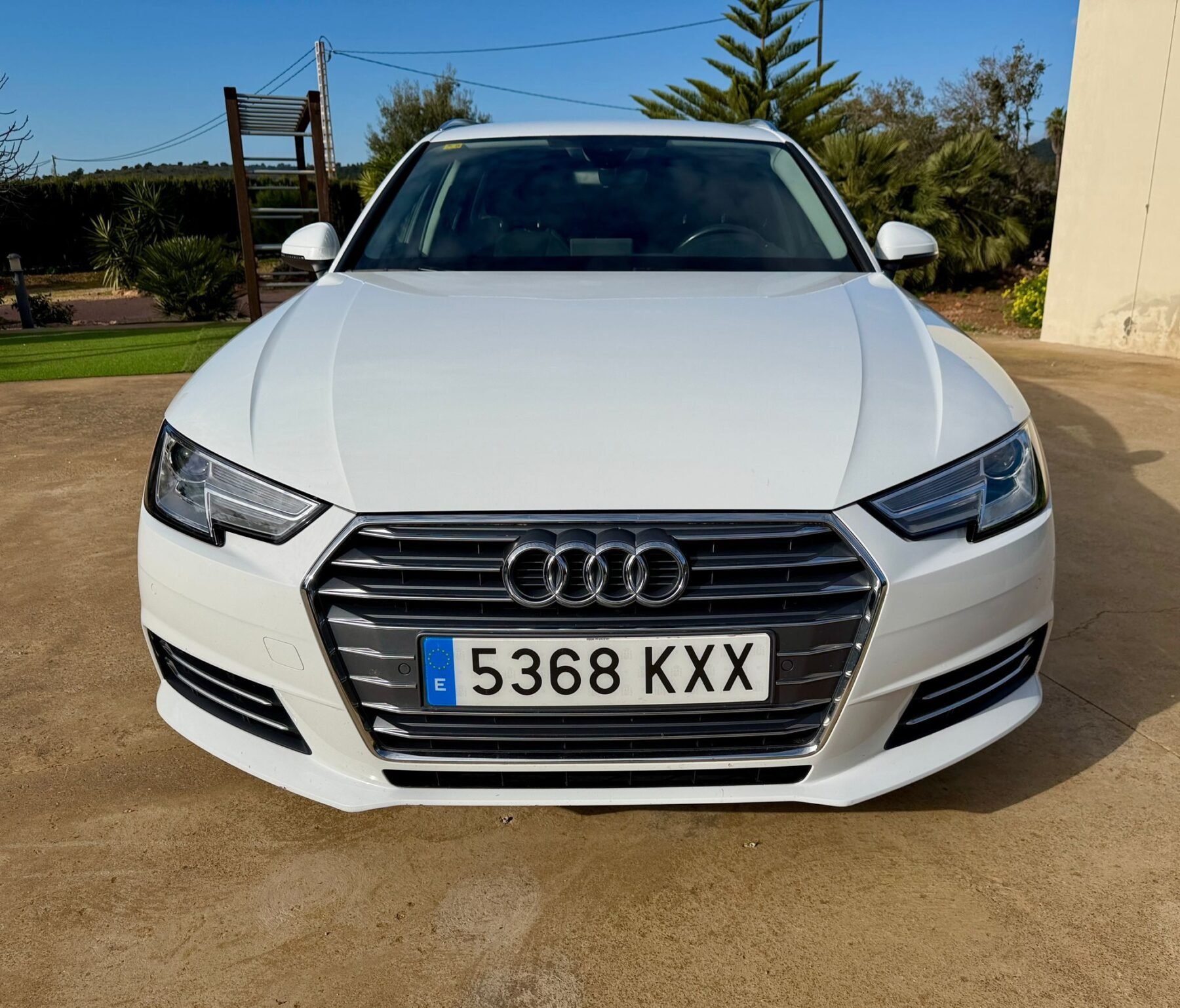AUDI A4 35 tfsi avant s-tronic 