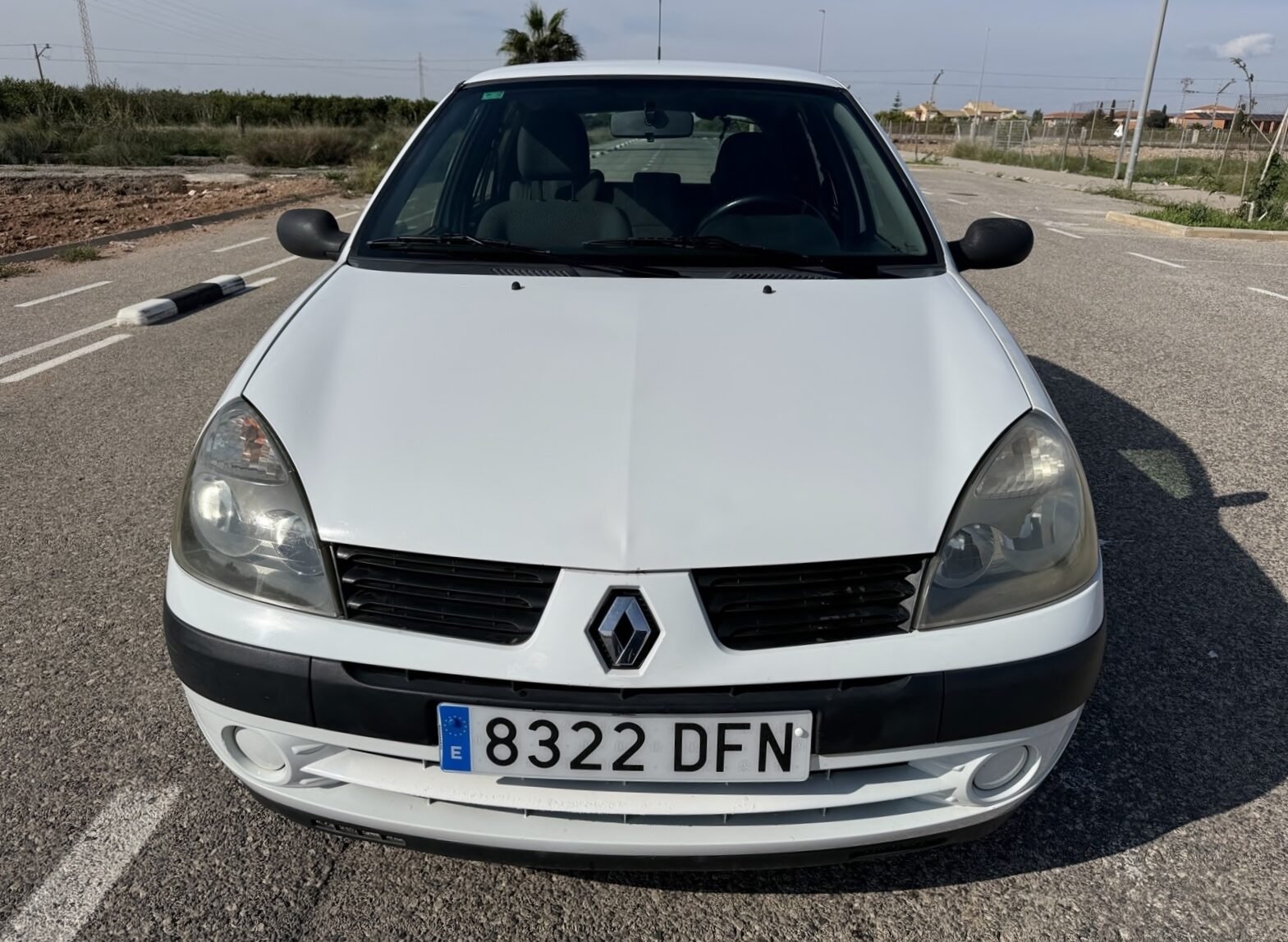 RENAULT CLIO 1.2 5 puertas 