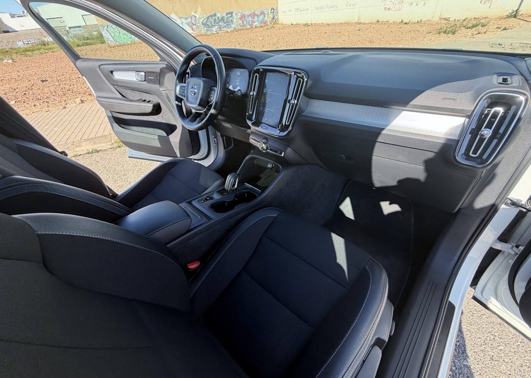 VOLVO Xc40 D3 MOMENTUM 