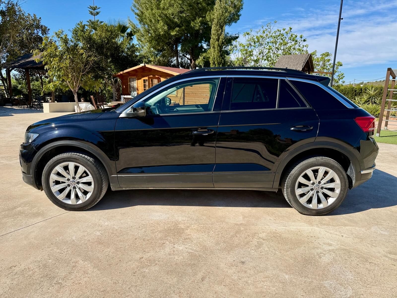 VOLKSWAGEN T-ROC 1.0 TSI 