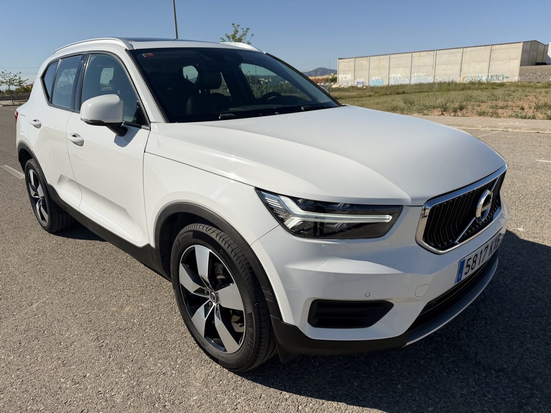 VOLVO Xc40 D3 MOMENTUM 