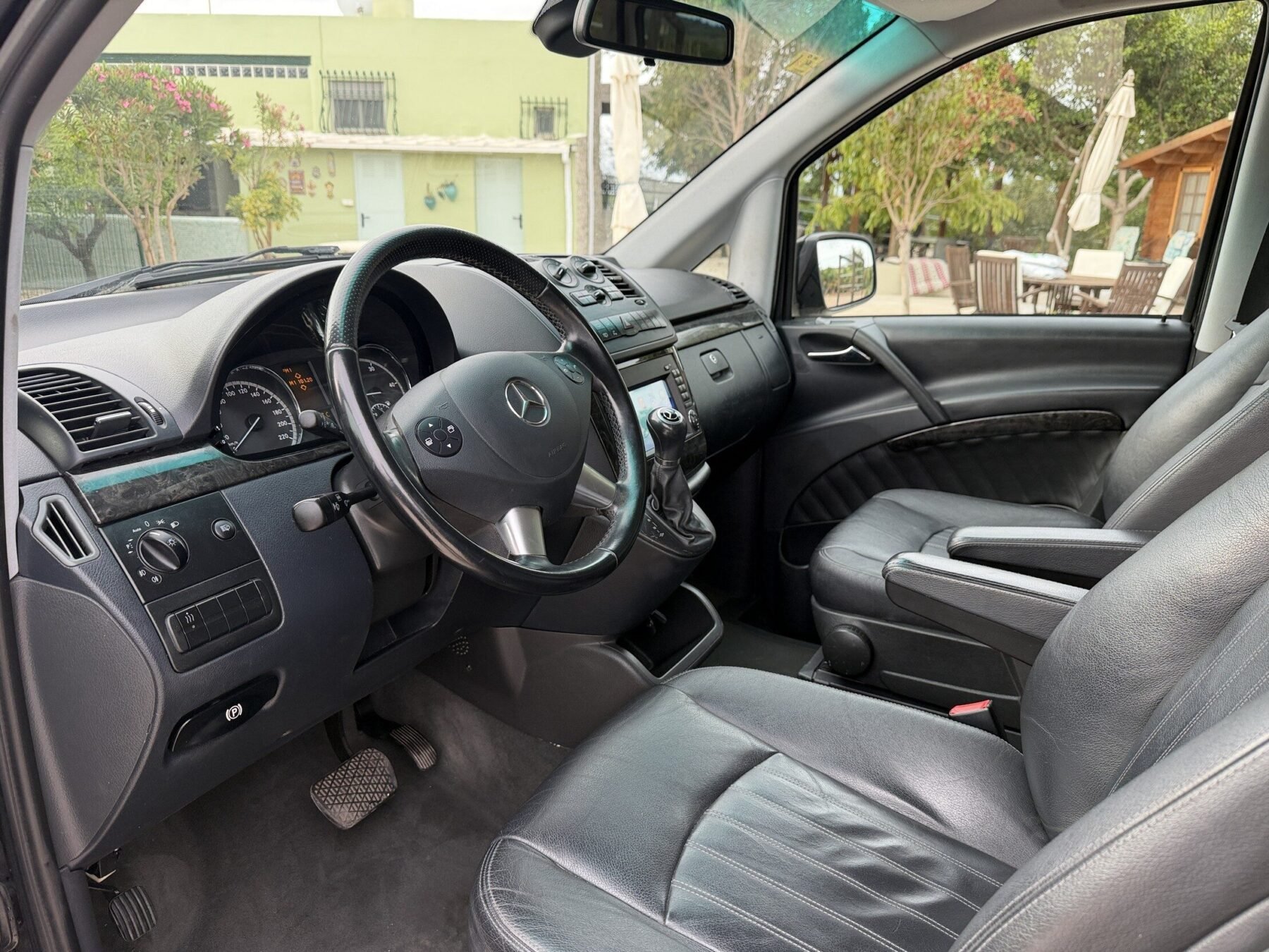 MERCEDES-BENZ VIANO AMBIENTE 4 MOTION 