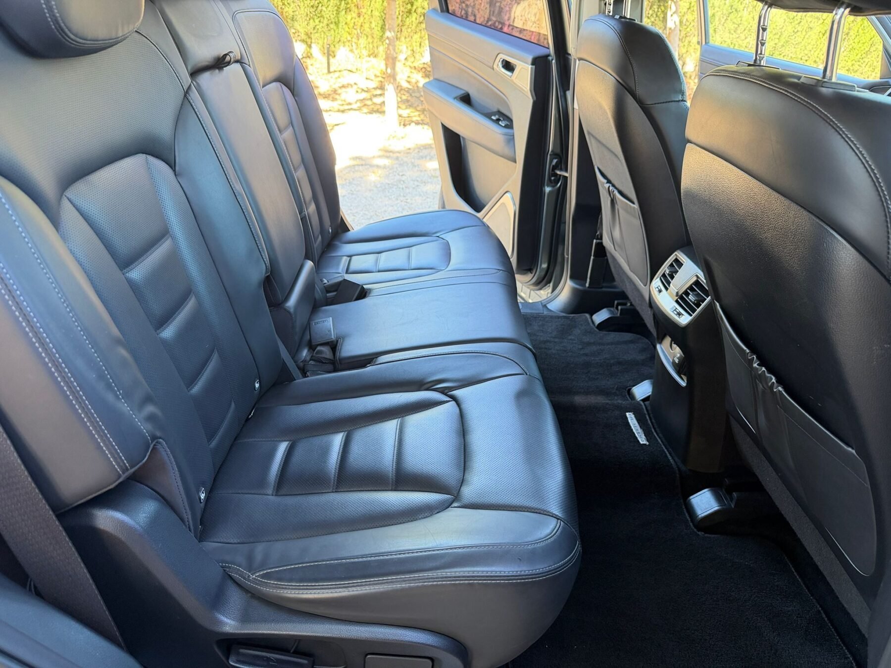 SSANGYONG rexton 4x2