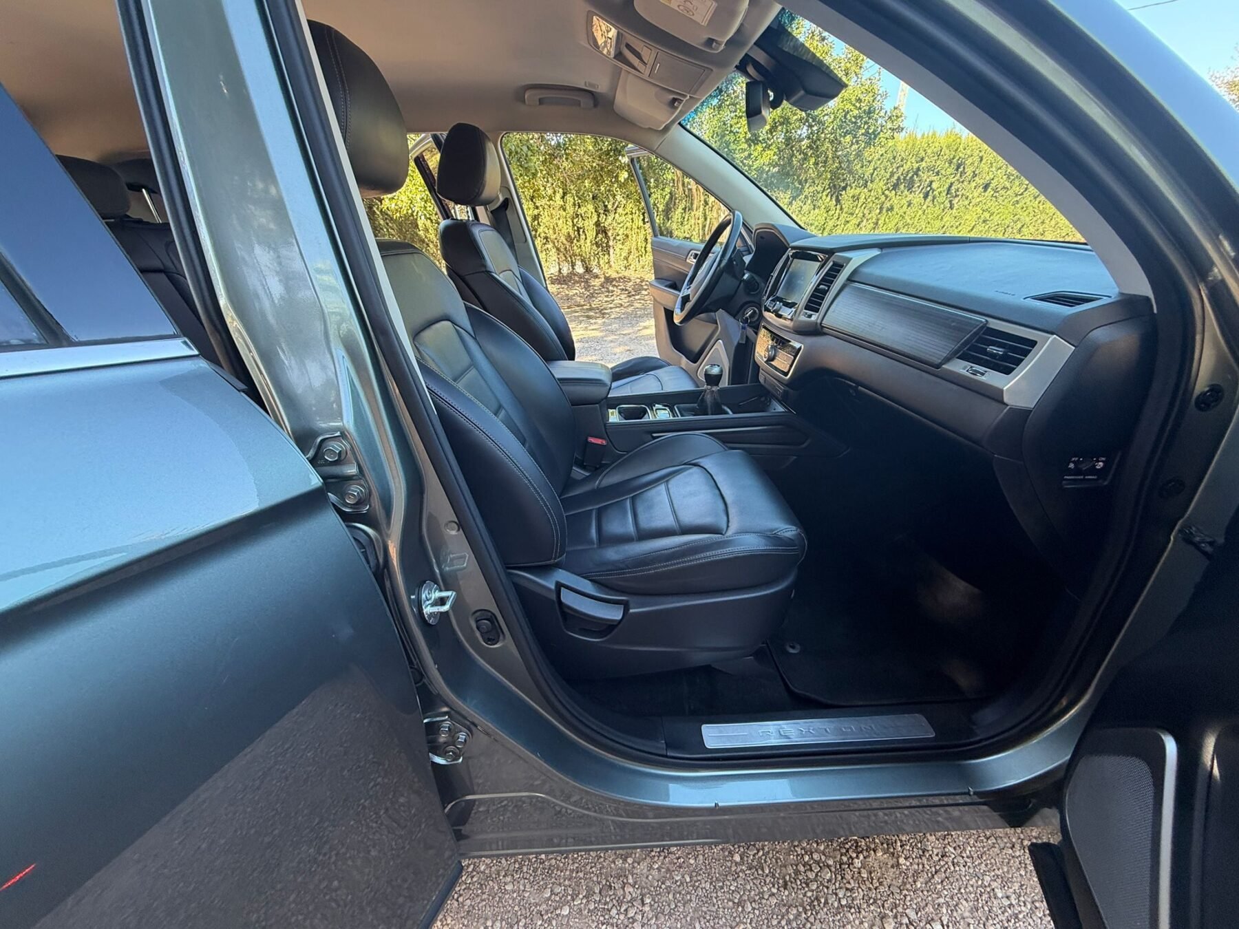 SSANGYONG rexton 4x2