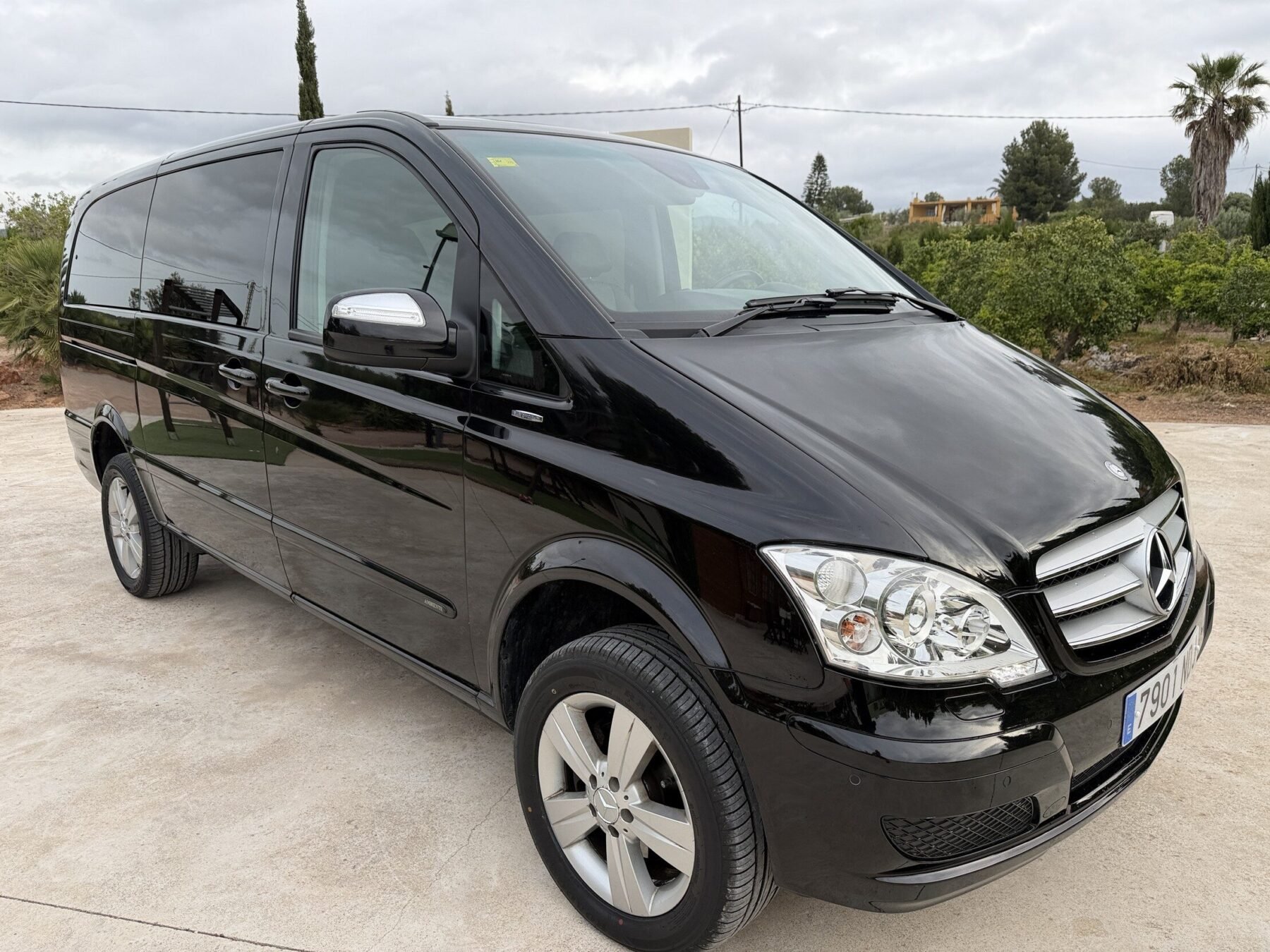 MERCEDES-BENZ VIANO AMBIENTE 4 MOTION 
