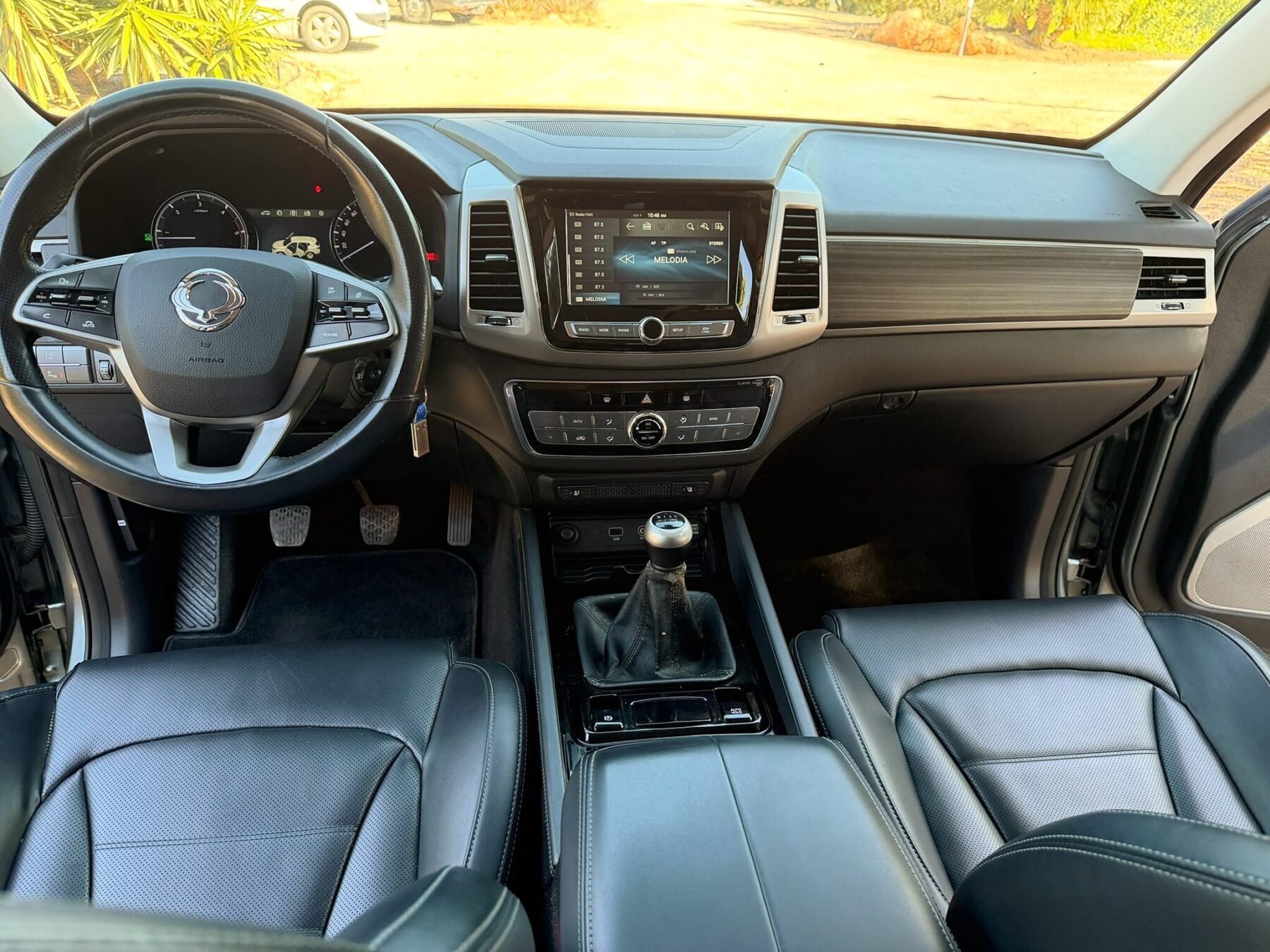 SSANGYONG rexton 4x2