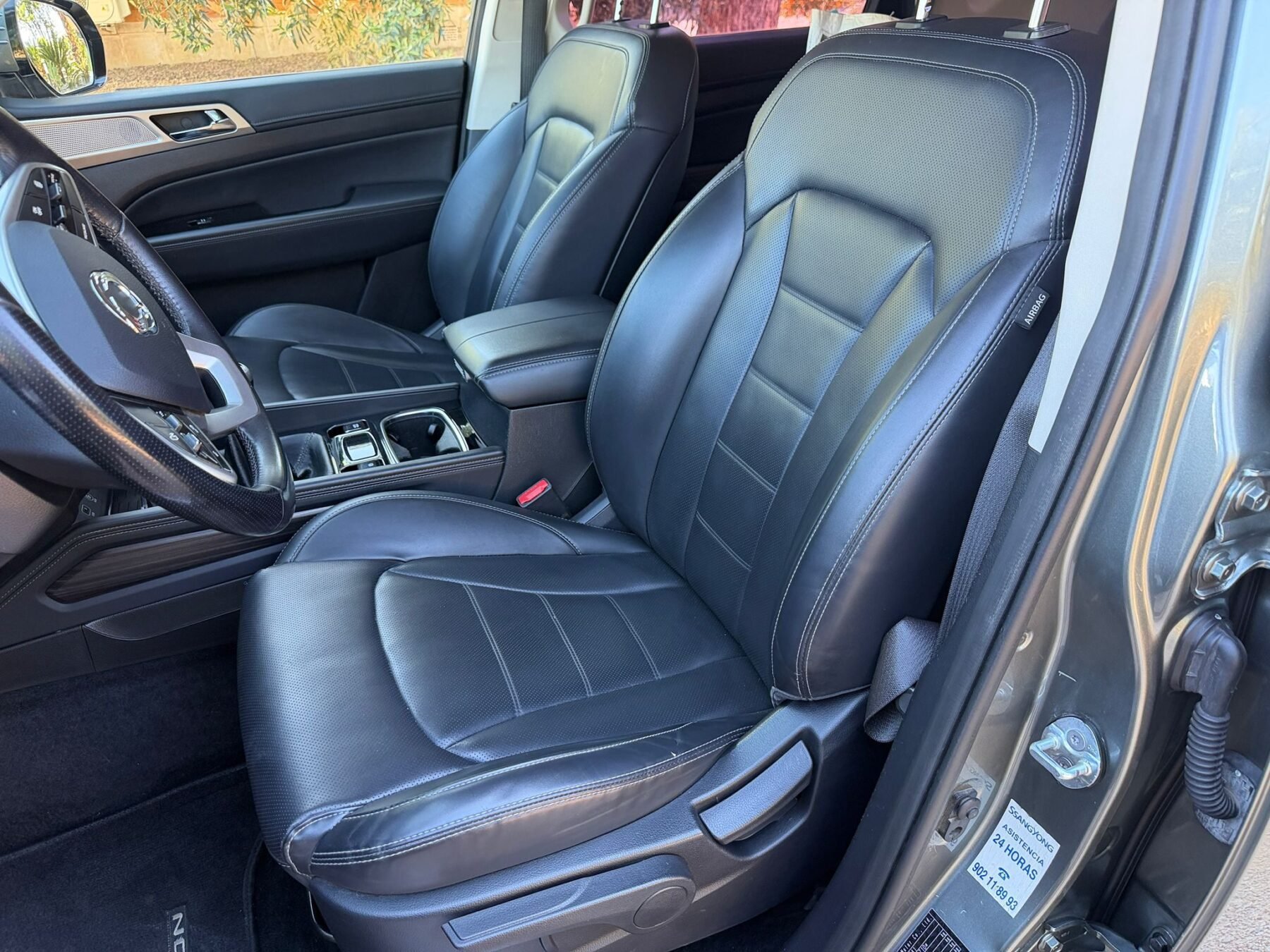 SSANGYONG rexton 4x2