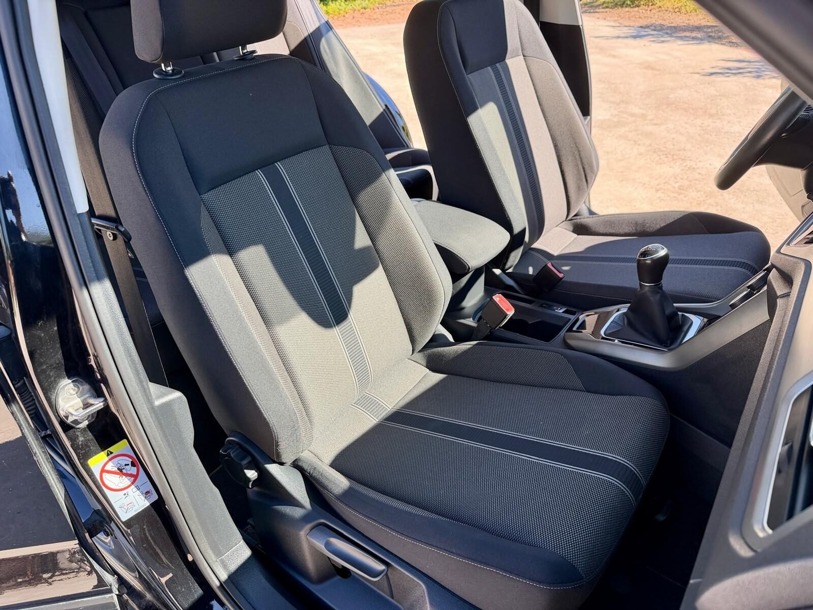 VOLKSWAGEN T-ROC 1.0 TSI 