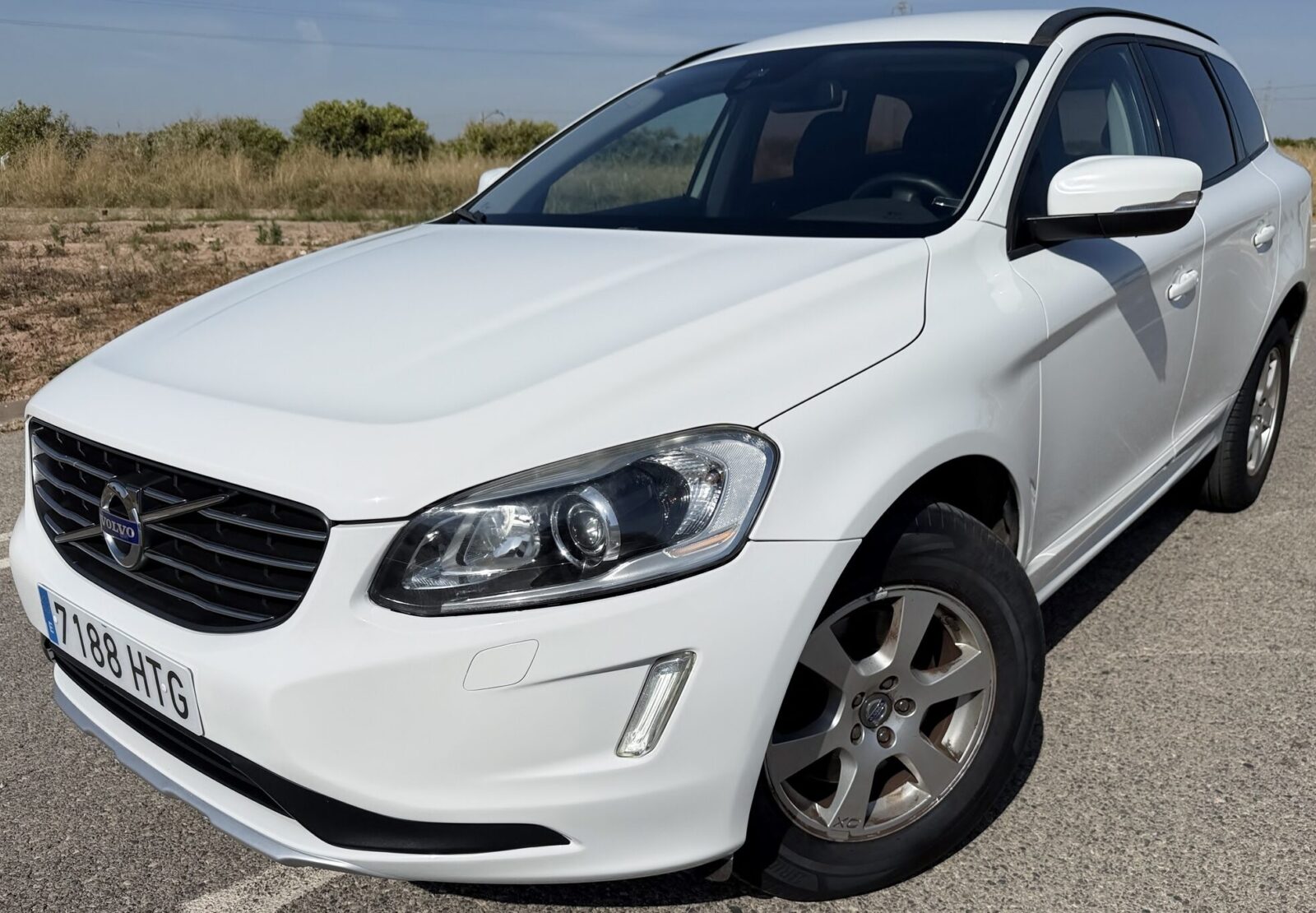 VOLVO XC60 D3 MOMENTUM 
