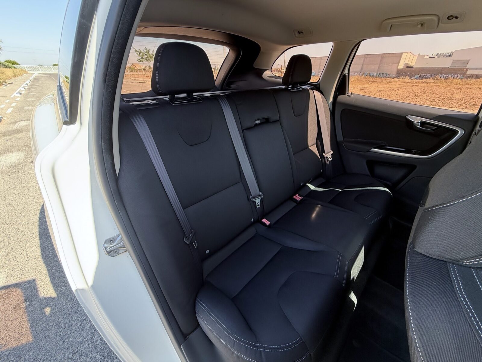 VOLVO XC60 D3 MOMENTUM 
