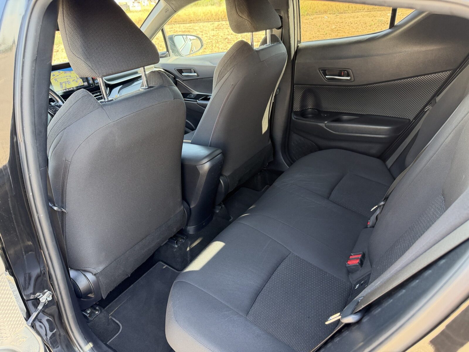 TOYOTA C-HR 1.8 HIBRIDO