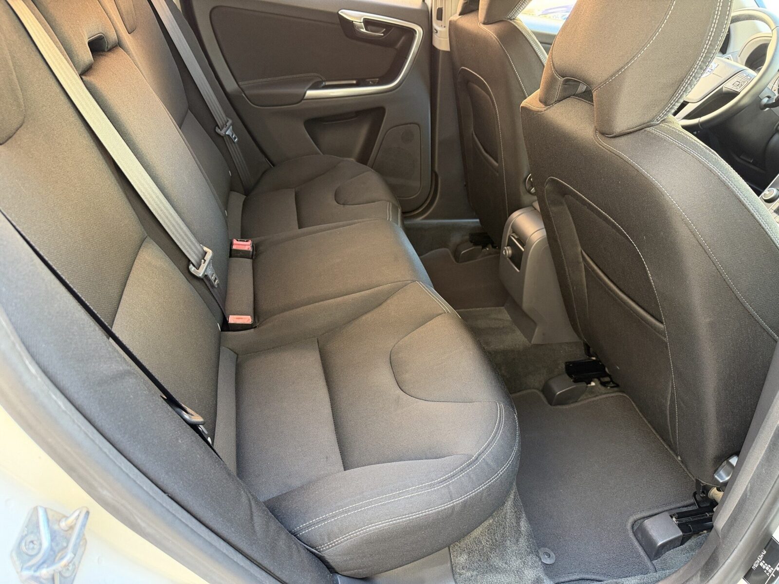 VOLVO XC60 D3 MOMENTUM 