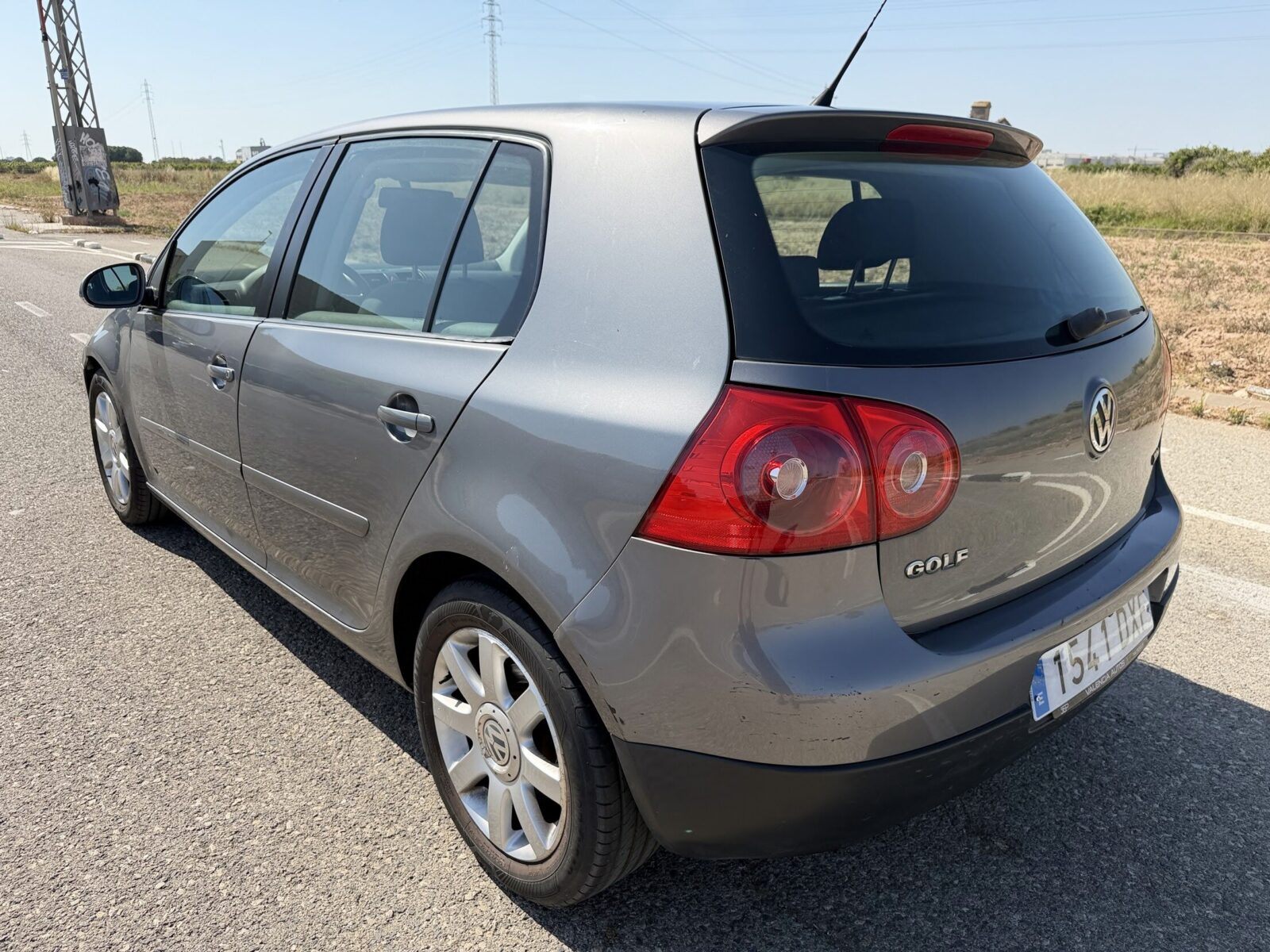 VOLKSWAGEN GOLF V 1.9 TDI 