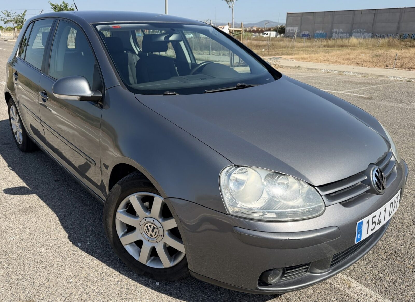 VOLKSWAGEN GOLF V 1.9 TDI 